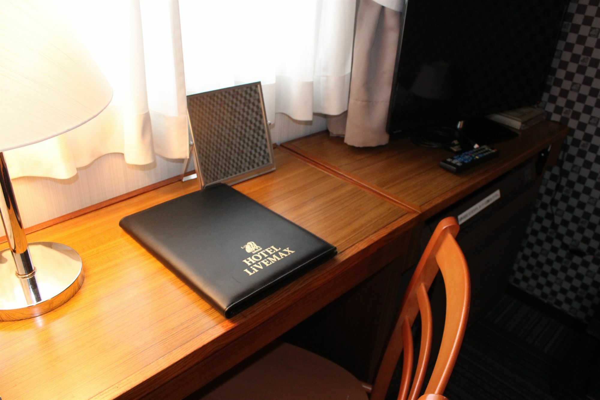 Hotel Livemax Budget Tokyo Hamura Ekimae Zewnętrze zdjęcie